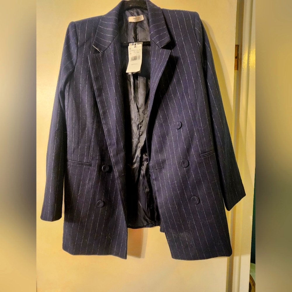 Ming pinstripe suite jacket for women brand new size 4